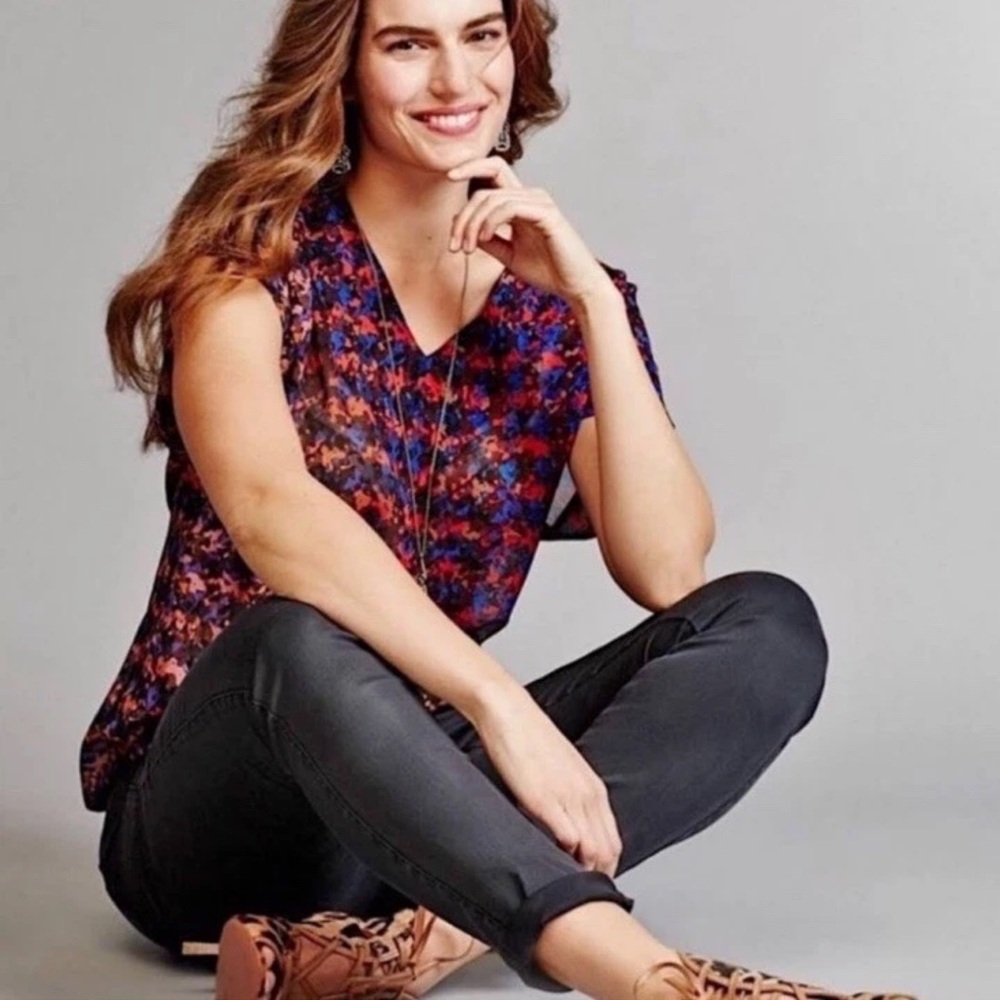 CAbi XL Bonus Blouse Top 3428 Multi Color Semi Sheer with Scarf/Tie V-Neck